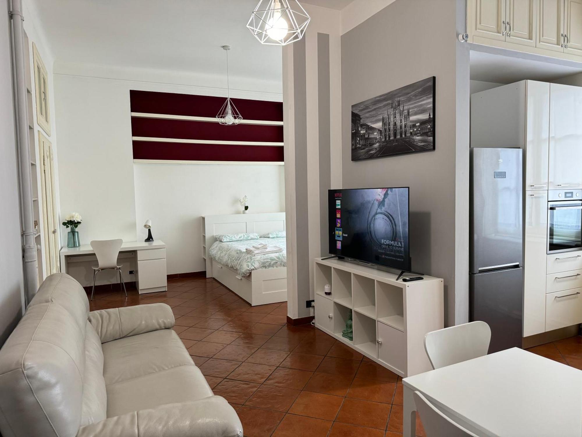 Ponthouse: Navigli, Iulm, Romolo Apartment Milan Bagian luar foto
